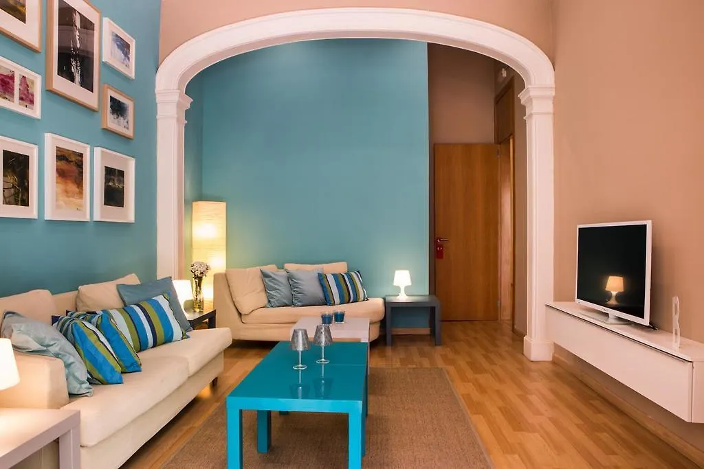 Born Barcelona Hostel (Adults Only)